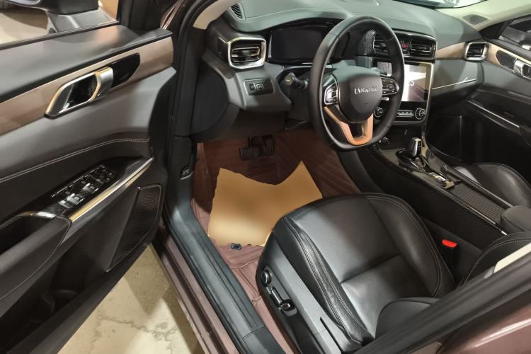 Used Lynk & Co 01 2017 2.0T Two-Wheel Drive Pro Edition