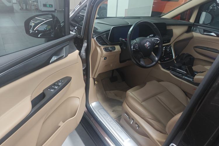 Used Buick GL8 2021 ES Land Cruiser 653T Luxury Edition