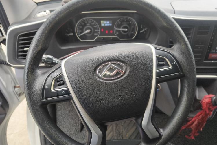 Used SAIC MAXUS Xintu V80 2021 2.0T Manual Classic Aoyuntong 127 PS Mid-axle Mid-roof 6/7/8/9-Seater
