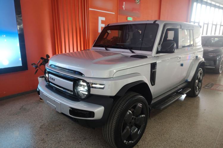 Used iCAR V23 2025 501 Four-Wheel Drive Advanced Version