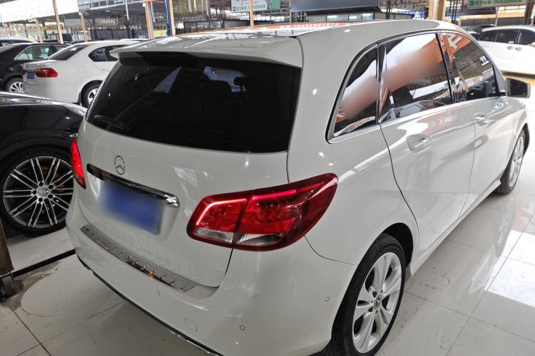 Used Mercedes-Benz B-Class 2018 B 200 Sport Edition