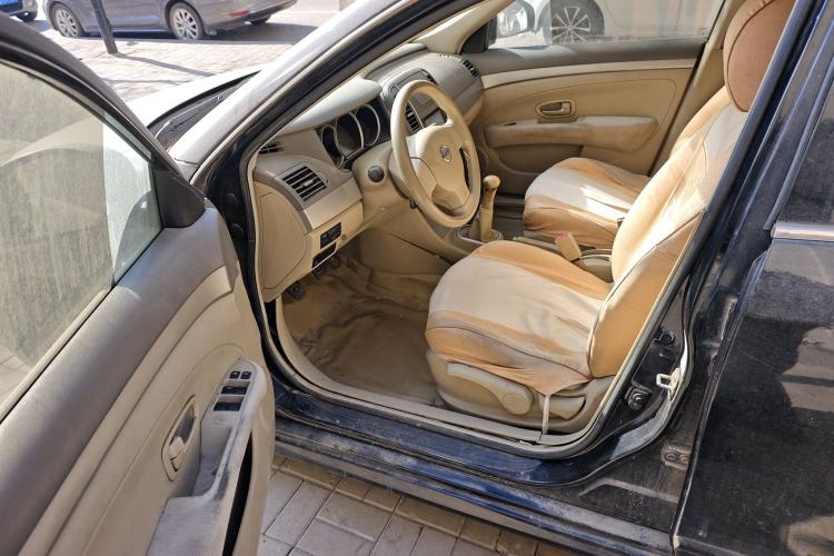 Used Nissan Sylphy 2012 Classic 1.6XE Manual Comfort Edition
