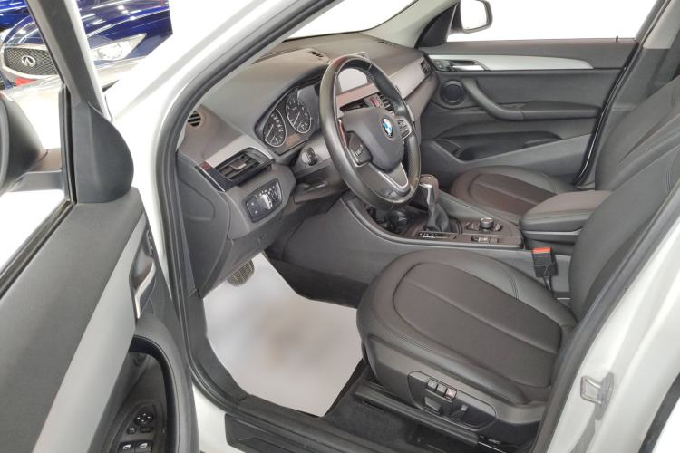 Used BMW X1 2016 sDrive18Li Premium Edition