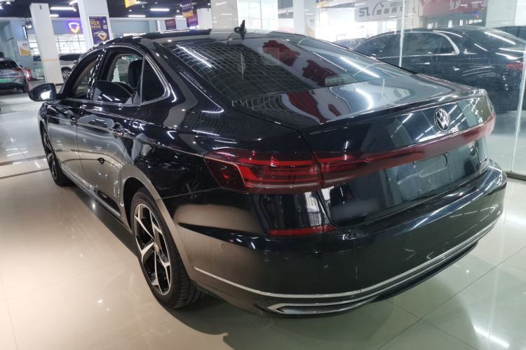 Used Volkswagen Passat 2024 380TSI Starry Luxury Edition