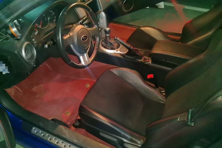 Used Subaru BRZ 2015 2.0i Automatic Model