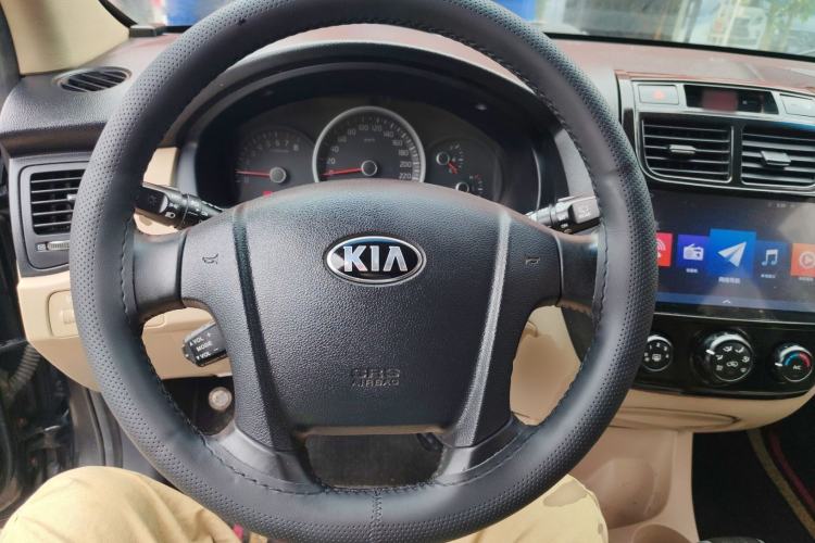 Used Kia Sportage 2013 2.0L Automatic Two-Wheel Drive GL Trim Steering Wheel