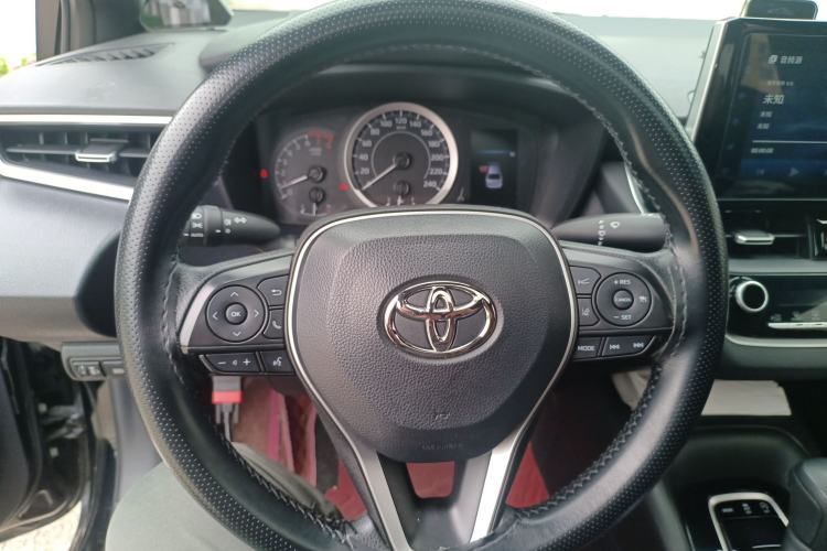 Used Toyota Levin 2019 185T CVT Luxury Edition China VI Standard Steering Wheel