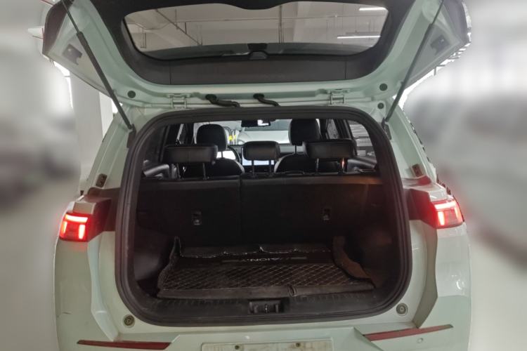 Used AION Y 2022 70 Tech Edition Lithium Iron Phosphate
