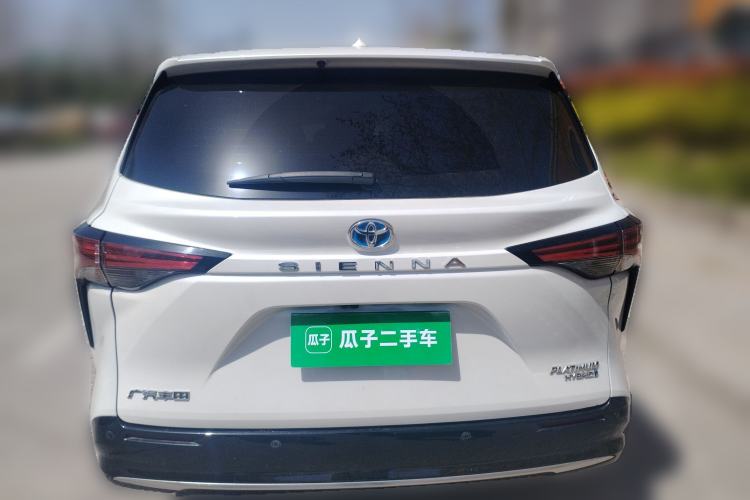 Used Toyota SIENNA 2021 2.5L Hybrid Platinum Edition
