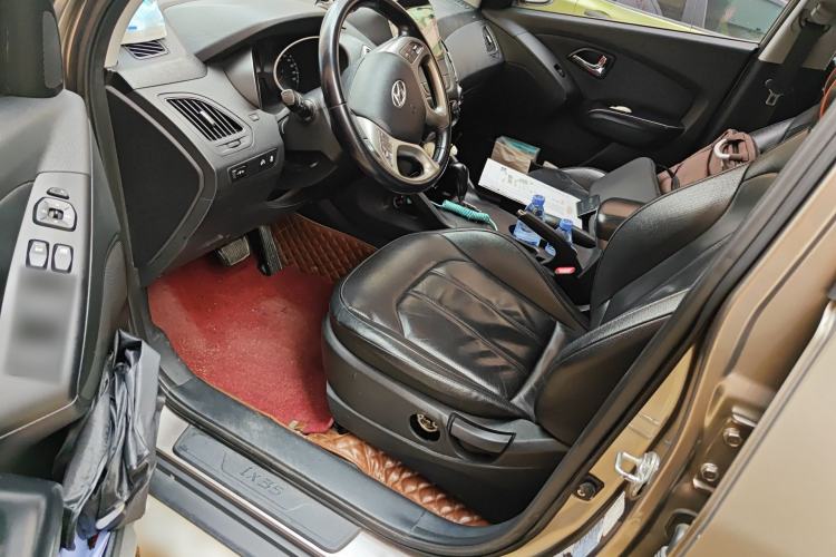 Used Hyundai ix35 2015 2.0L Automatic 2WD Smart Version China V Standard