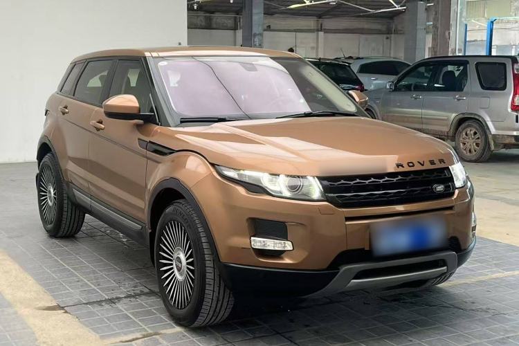 Used Land Rover Range Evoque 2015 2.0T 5-Door Luxury Edition Exterior 2