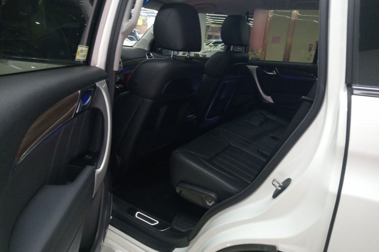 Used Haval H9 2015 2.0T Four-Wheel Drive Luxury 7-Seater
