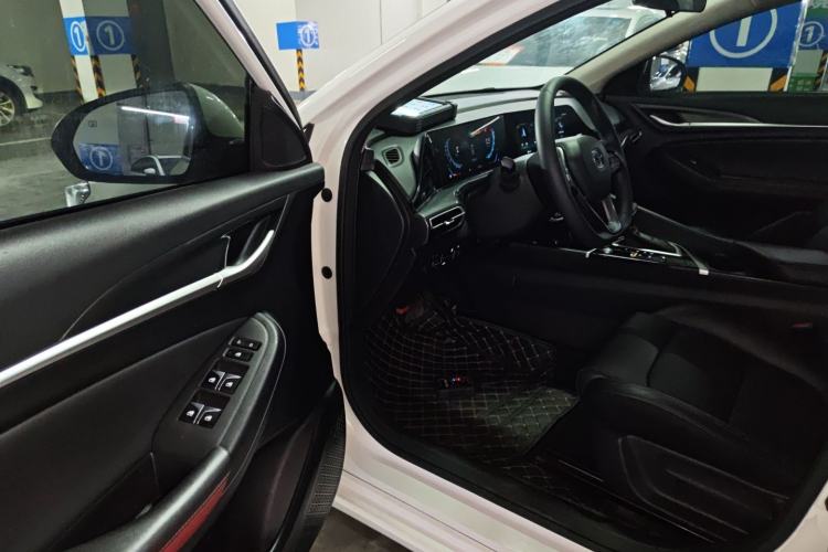 Used CHANGAN Eado 2020 PLUS Blue Whale NE 1.4T GDI DCT Prestige Model Driver Seat