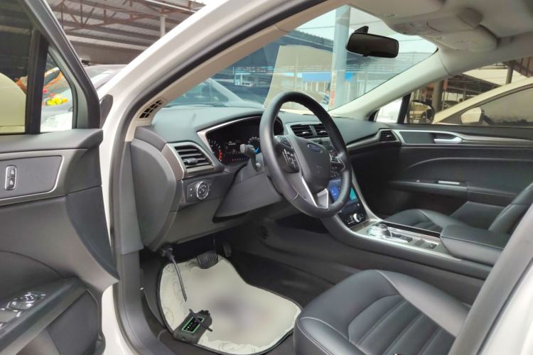 Used Ford Mondeo 2020 EcoBoost 180 Stylish Model Driver Seat