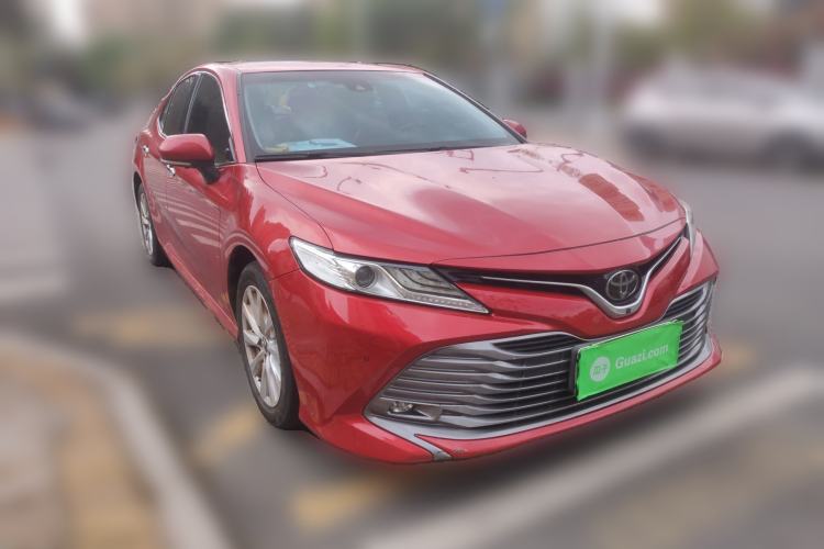 Used Toyota Camry 2018 2.0G Luxury Edition
