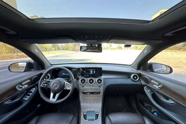 Used Mercedes-Benz GLC 2022 Refreshed GLC 300 L 4MATIC Dynamic Edition Prestige Version
