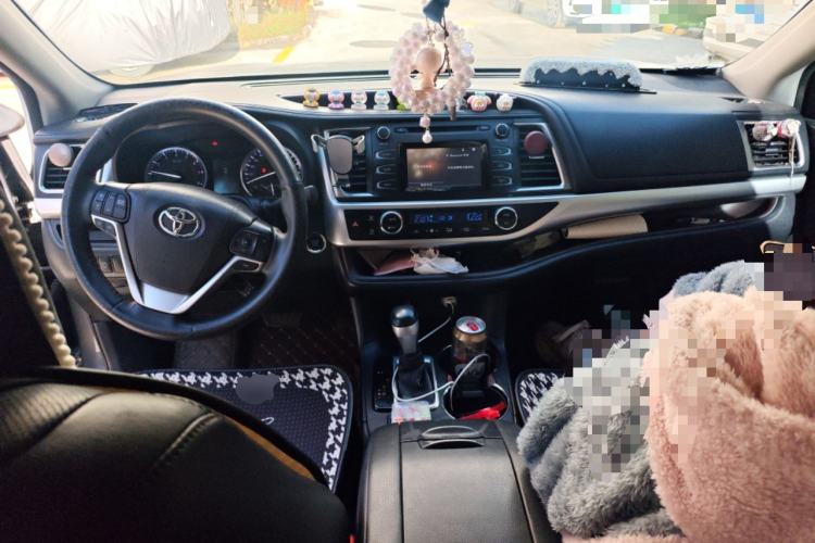 Used Toyota Highlander 2015 2.0T Four-Wheel Drive Luxury Edition 7-Seater