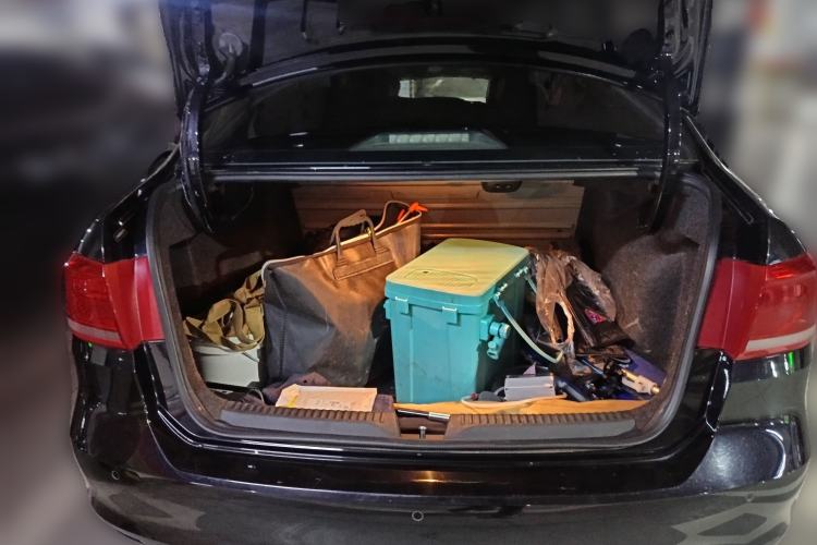 Used Volkswagen Santana 2015 1.6L Manual Comfort Edition Trunk