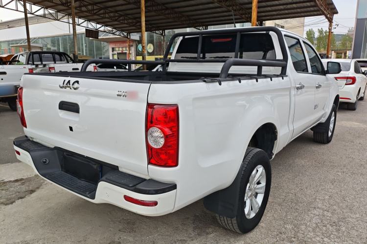 Used JAC Group T6 2022 2.0T Diesel Two-Wheel Drive Engineering Version with Long Wheelbase Rear Right 45 Deg