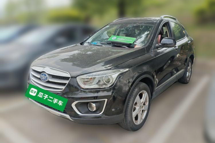 Used Bestune X80 2013 2.0L automatic comfort version