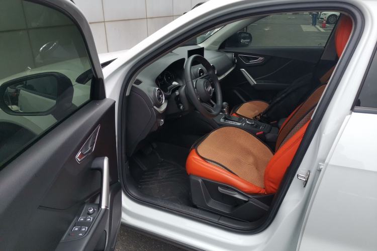 Used Audi Q2L 2021 35 TFSI Progressive Dynamic Edition Driver Seat