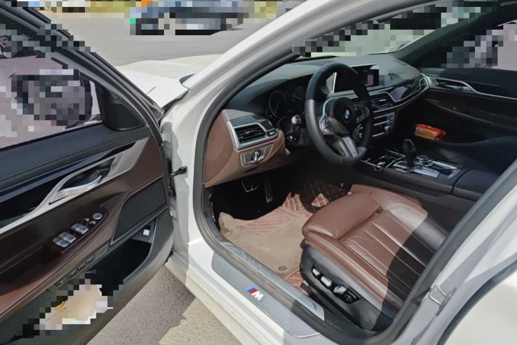 Used BMW 7 Series 2018 730Li Leading Model M Sport Package Driver Seat
