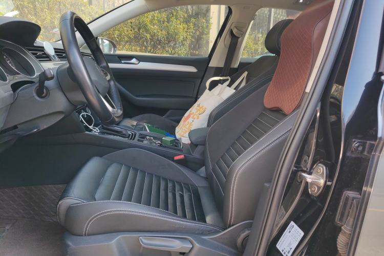 Used Volkswagen Magotan 2020 280TSI DSG Comfort Edition
