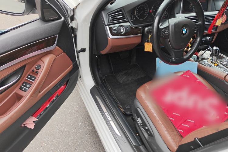 Used BMW 5 Series 2014 528Li Leading Model Driver Seat