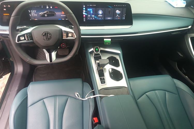 Used MG 7 2025 2.0T 405 AT Luxury Edition