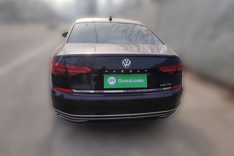 Used Volkswagen Passat 2020 330TSI Luxury Edition China VI