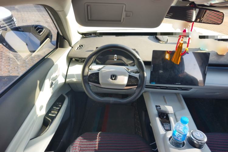 Used Changan UNI-Z New Energy 2024 Blue Whale Smart Electric iDD 125km Beyond Edition