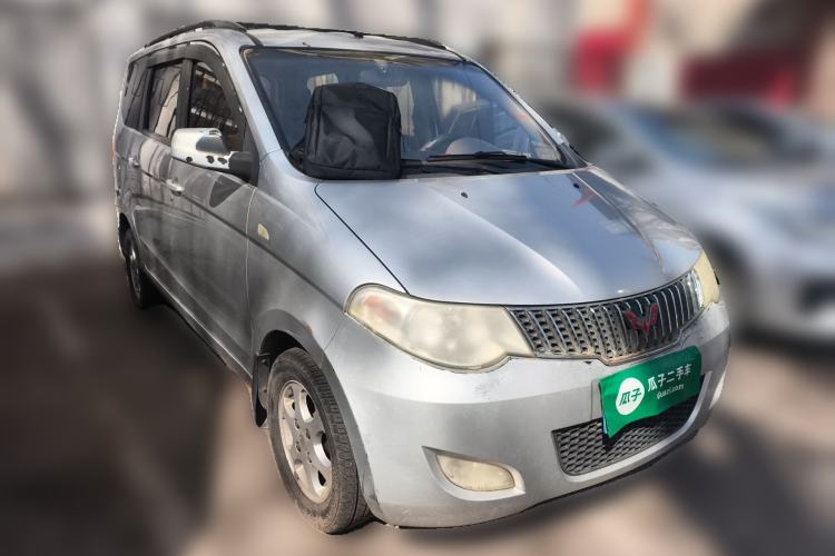 Used Wuling Hongguang 2010 1.4L Comfort Version Front Right 45 Deg