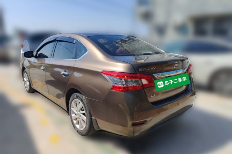 Used Nissan Sylphy 2012 1.8XL Manual Luxury Edition