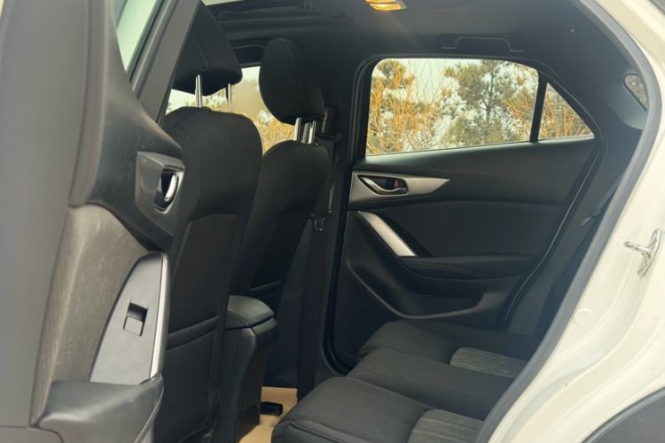 Used Mazda CX-4 2016 2.0L Automatic 2WD Blue Sky Dynamic Edition
