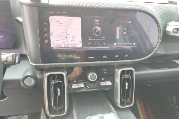 Used Haval DARGO 2021 1.5T DCT Two-Wheel Drive Labrador Edition Audio And AC Panel