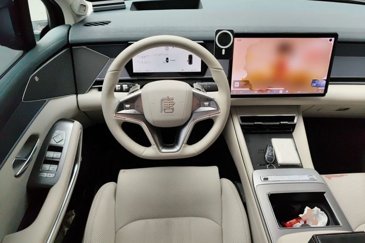 Used BYD Tang L 2025 DM 175KM Drone Player Edition Steering Wheel