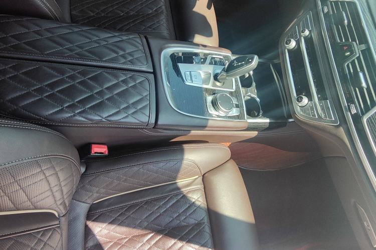 Used BMW 7 Series 2021 740Li Leading Edition Luxury Package