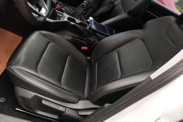 Used Geely Auto Emgrand 2023 4th Generation Champion Edition 1.5L Manual Luxury Model