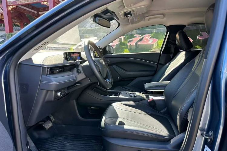 Used Ford Mustang Mach-E 2021 AION Y Plus Rear-Drive Luxury Edition (Long Range)