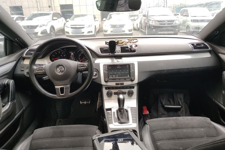 Used Volkswagen FAW-Volkswagen CC 2016 1.8TSI Prestige Model
