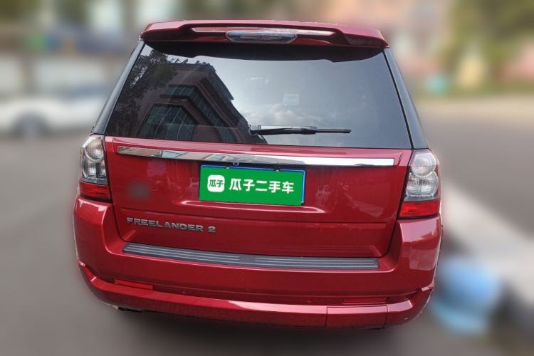 Used Land Rover Freelander 2 2011 3.2L China Red Limited Edition
