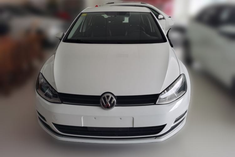 Used Volkswagen Golf 2016 1.6L Automatic Fashion Model Front
