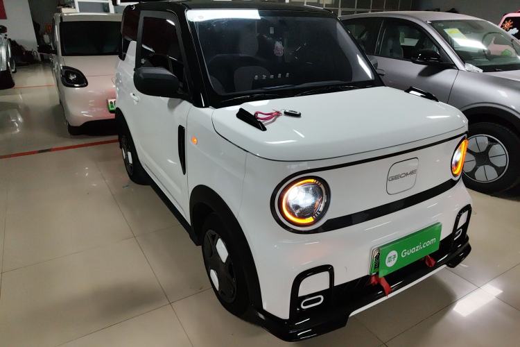 Used Geely Galaxy Panda 2025 210km Panda Kart Front Right 45 Deg