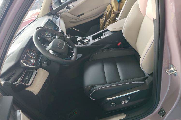 Used Lynk & Co 06 2023 Remix 1.5T Shero
