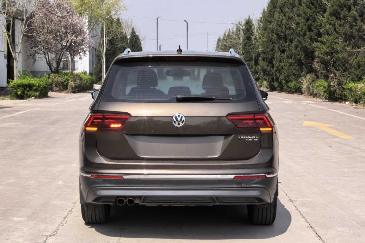 Used Volkswagen Tiguan L 2017 330TSI Automatic Two-Wheel Drive Flagship Edition Exterior 4