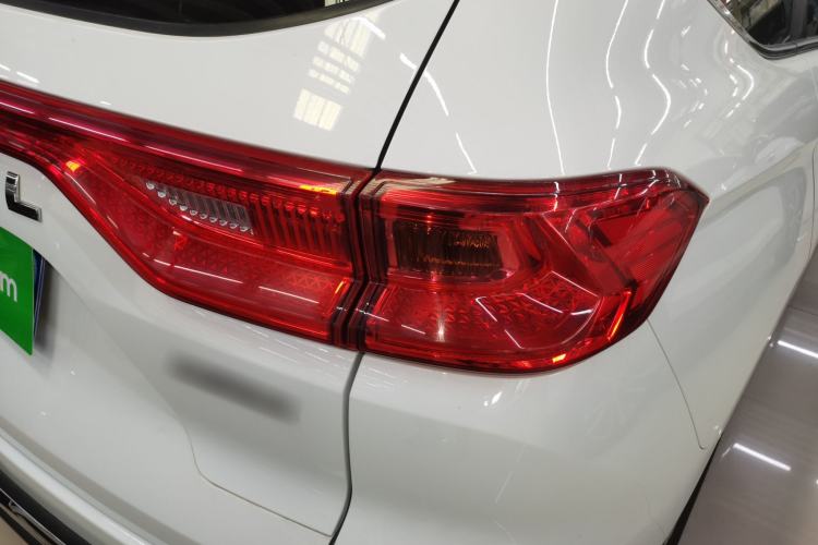 Used Haval M6 2023 PLUS 1.5T DCT Elite Smart Connectivity Model