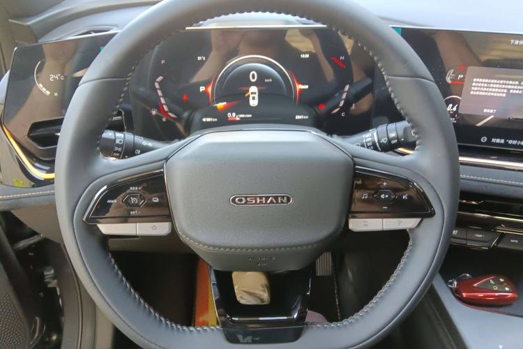 Used Oshan X5 PLUS 2023 Revised 1.5T DCT Pioneer Edition
