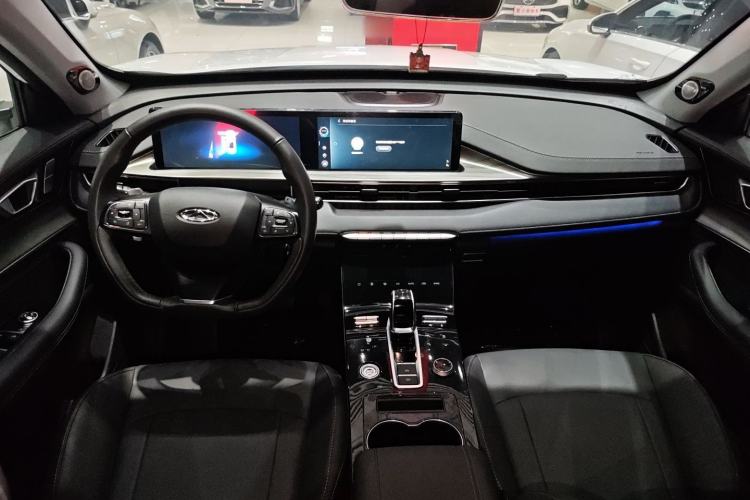 Used Chery Tiggo 8 PLUS 2024 Champion Edition 290TGDI DCT Passionate Version 7 Seats
