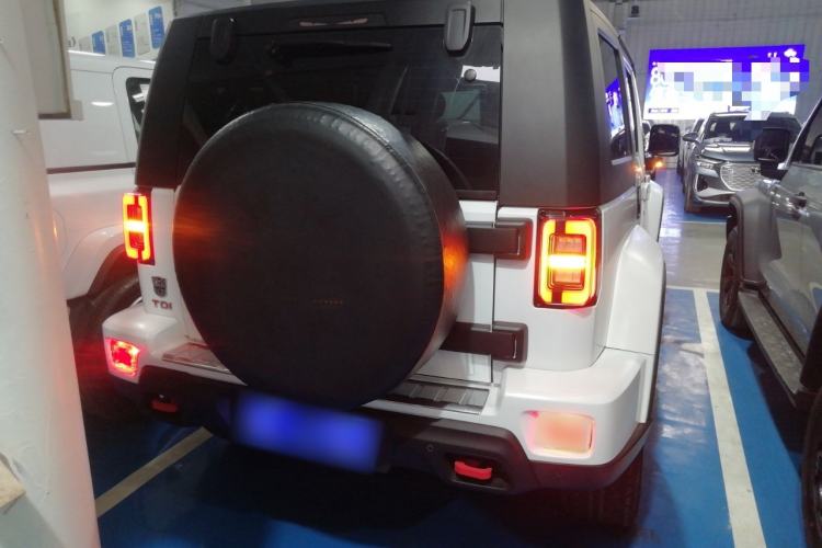 Used BAIC Off-Road BJ40 2024 2.0D Blade Hero Glory Edition
