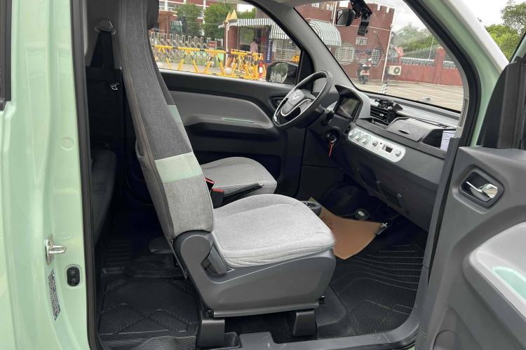 Used Wuling Hongguang MINIEV 2021 Macaron Premium Model – Lithium Iron Phosphate